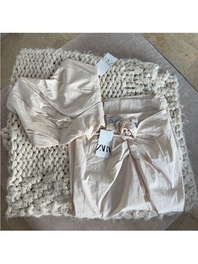 ZARA Cream Twist Front Crop Top & Knot Detail Skirt Set size M - NEW